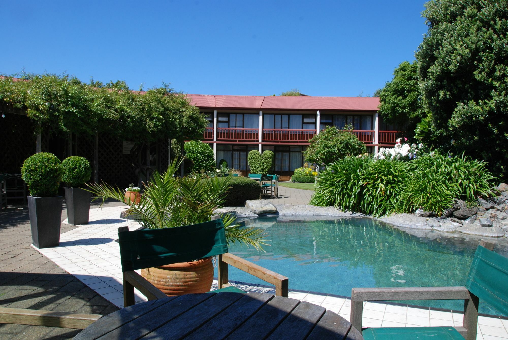 The Angus Hotel Lower Hutt Exterior photo